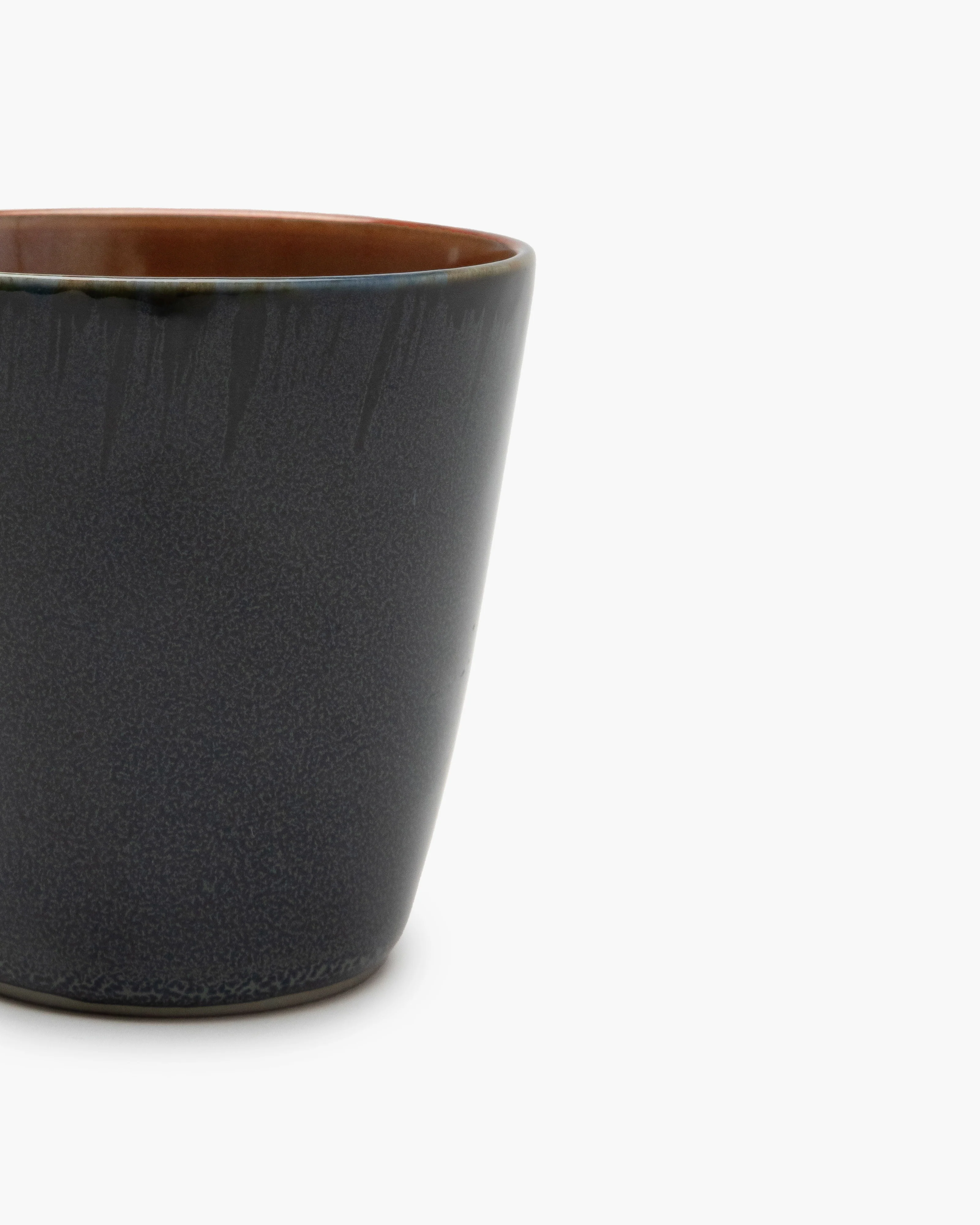 Conical cup S dark blue/rust Terres de rêves - Image 3