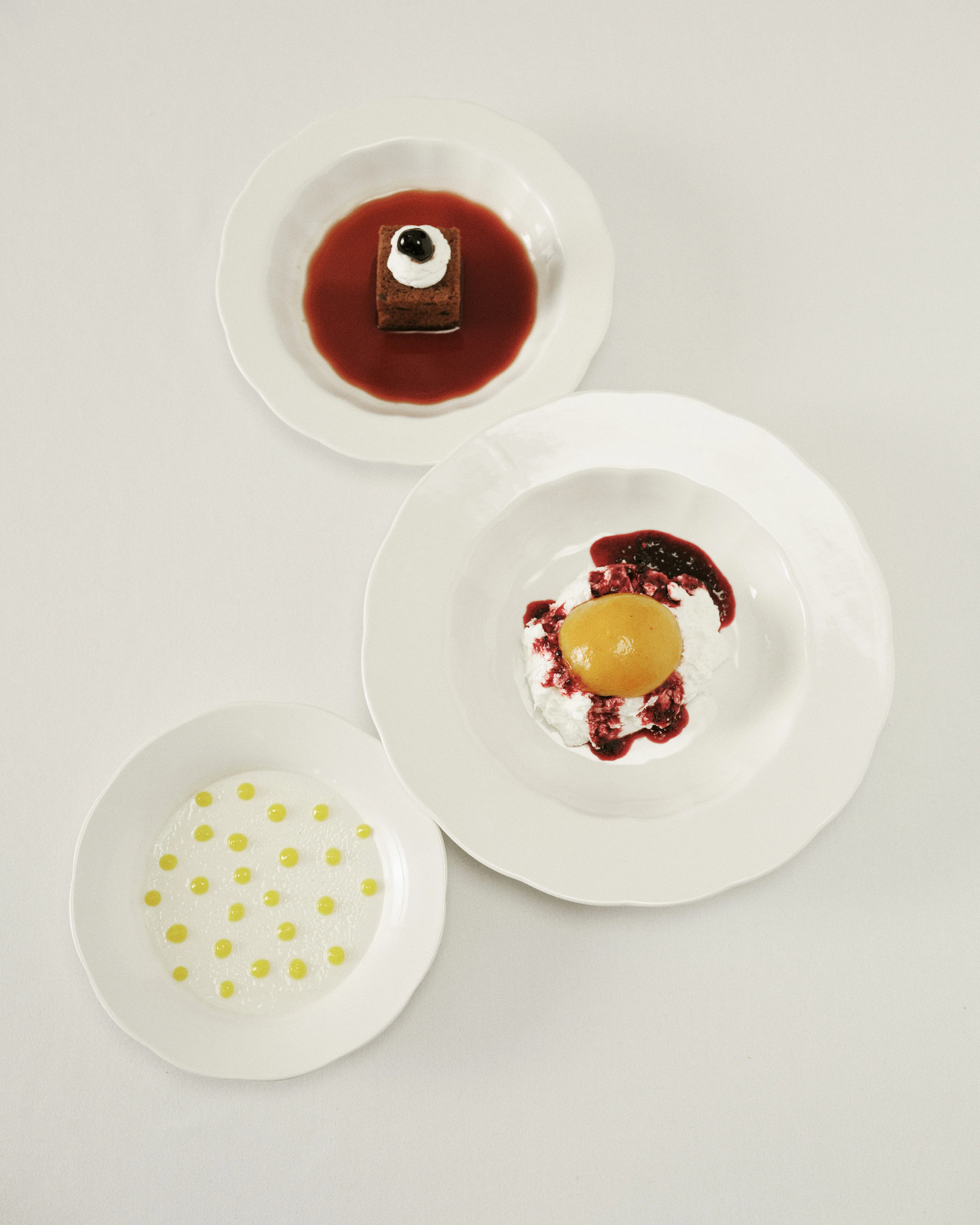 Deep plate L white Silhouette - Image 2