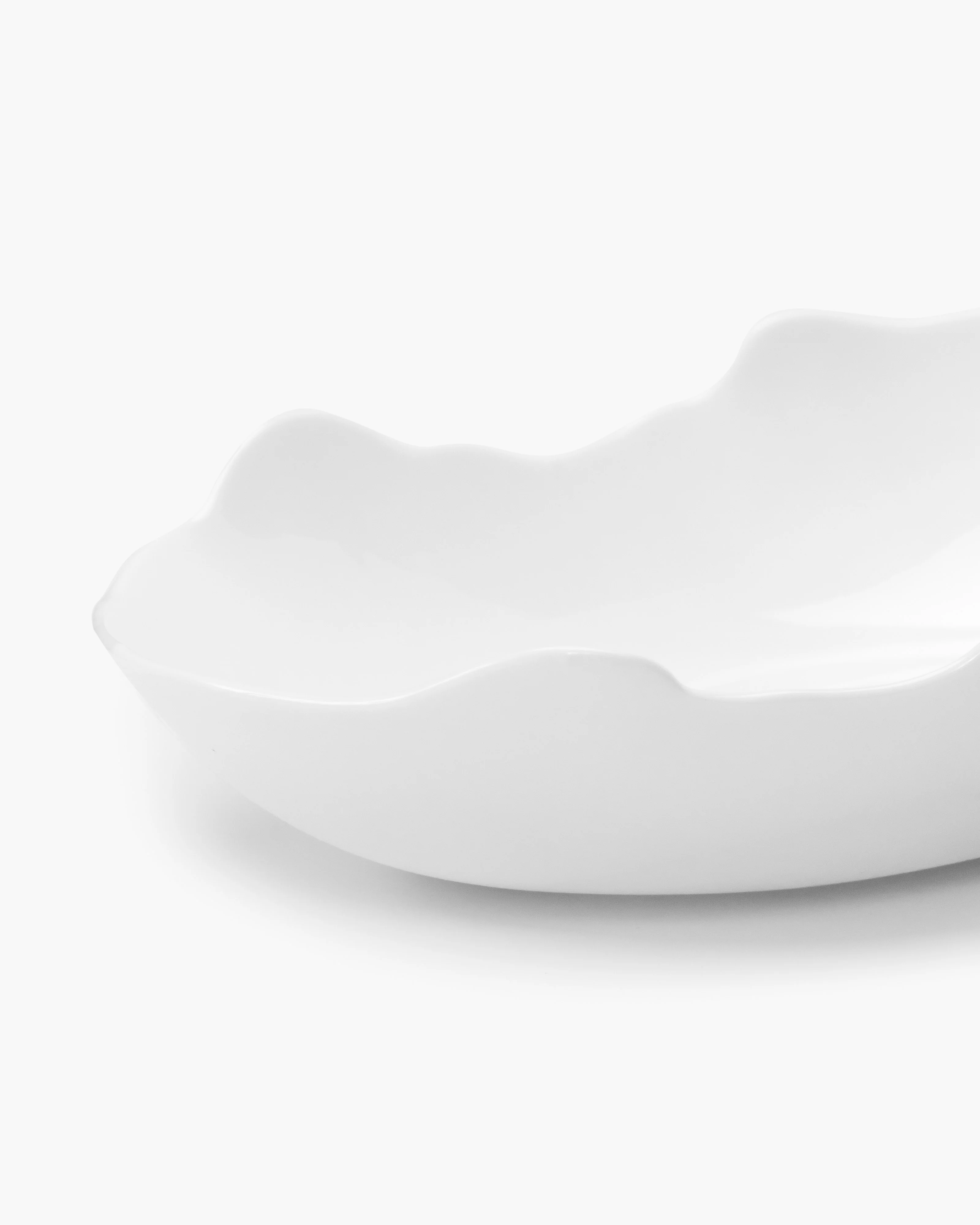 Deep plate oval white Perfect Imperfection - Image 4