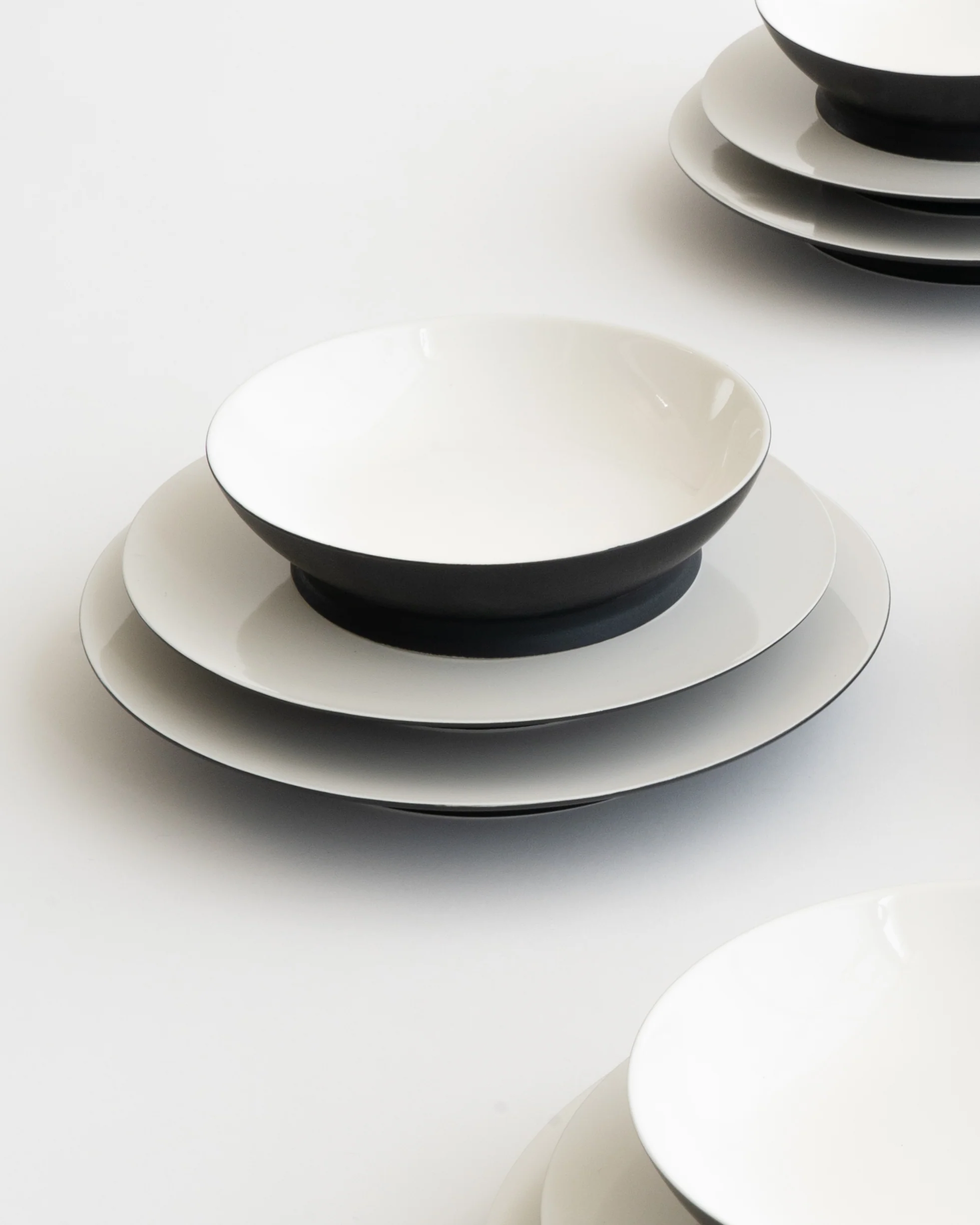 Dinner Set 12 pieces Black/off white Ra - Image 4