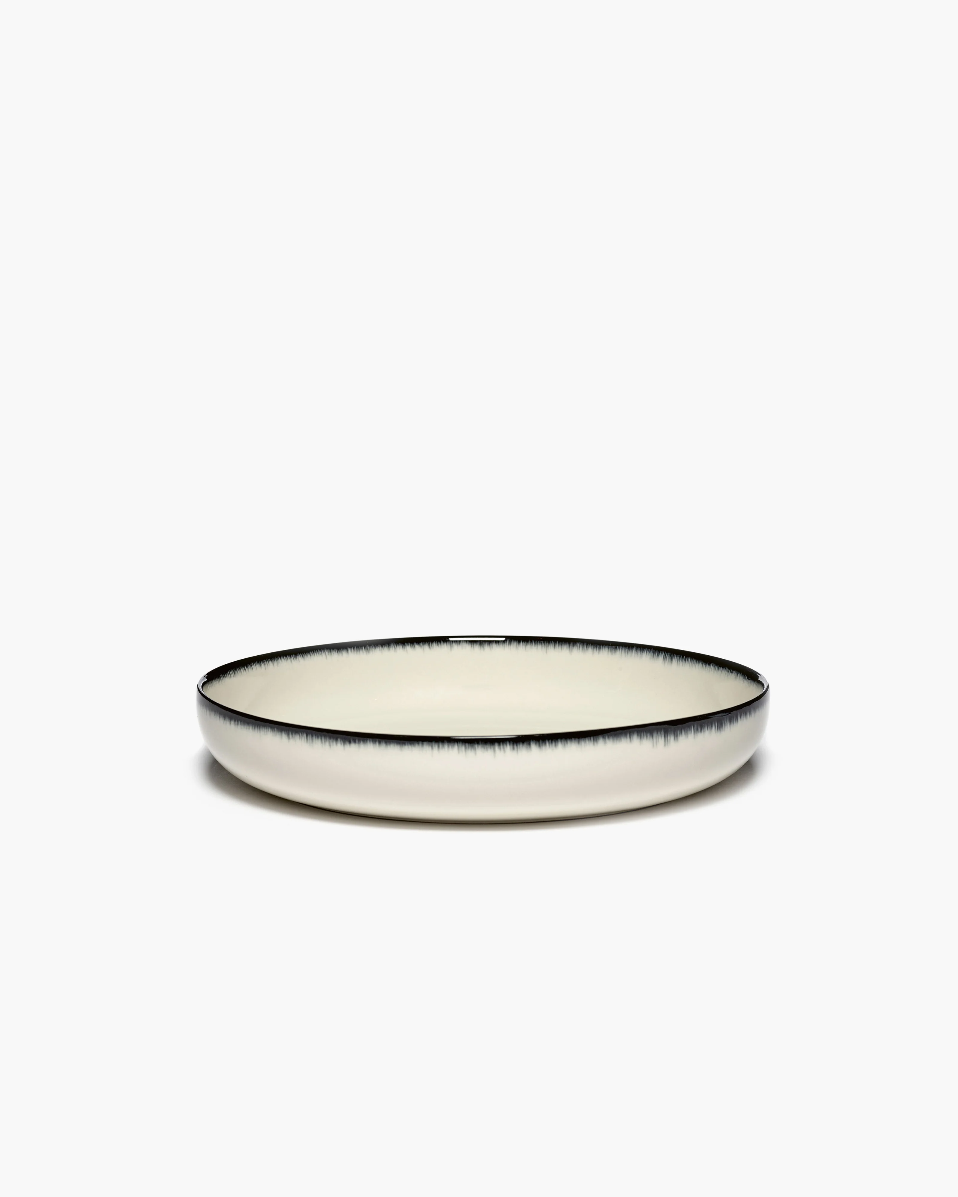 Deep plate L white/black variation a Dé