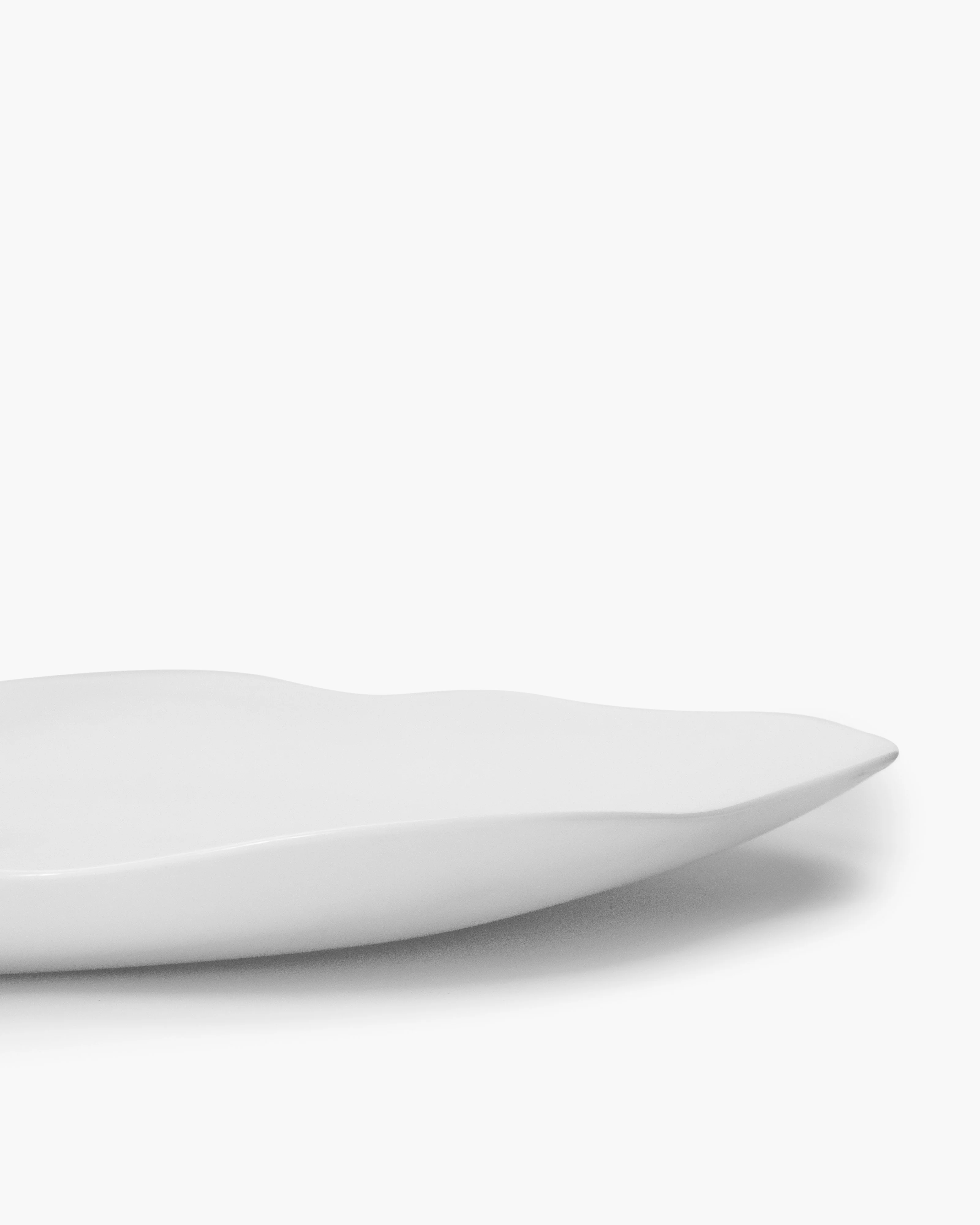 Serving plate Heaven round white Perfect Imperfection - Image 4