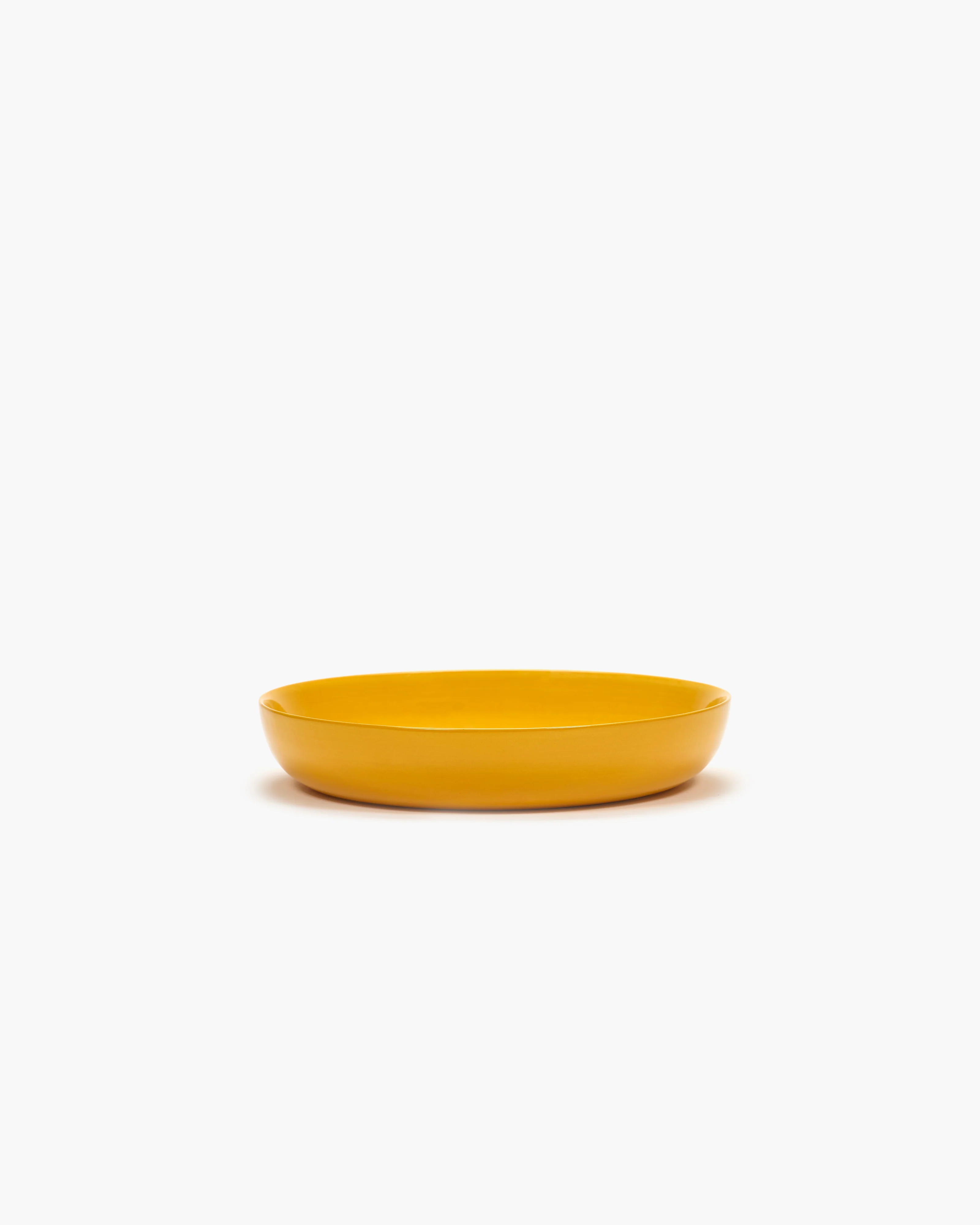 Deep plate yellow - black dots Feast - Image 2