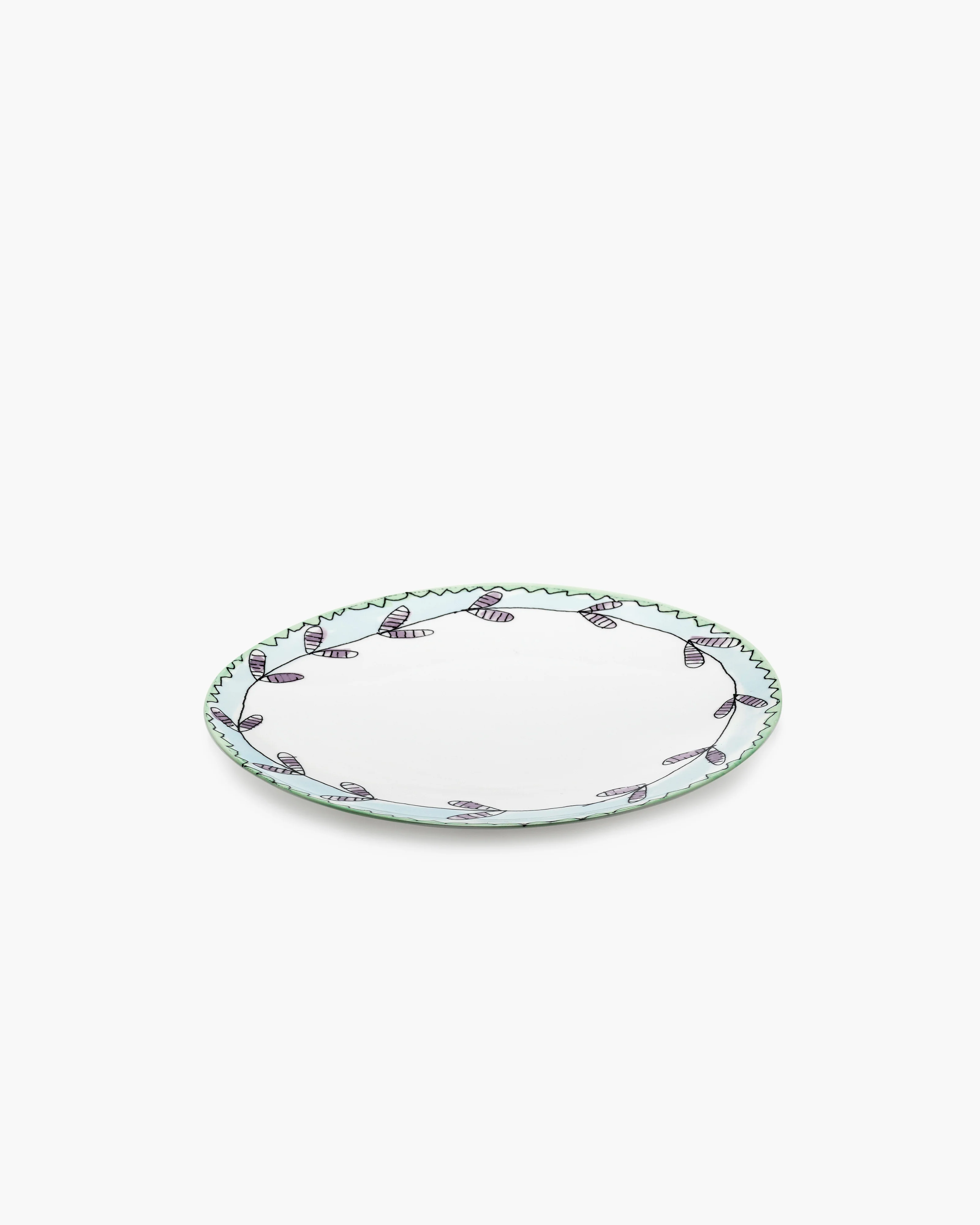 Dinner plate Blossom milk Midnight Flowers