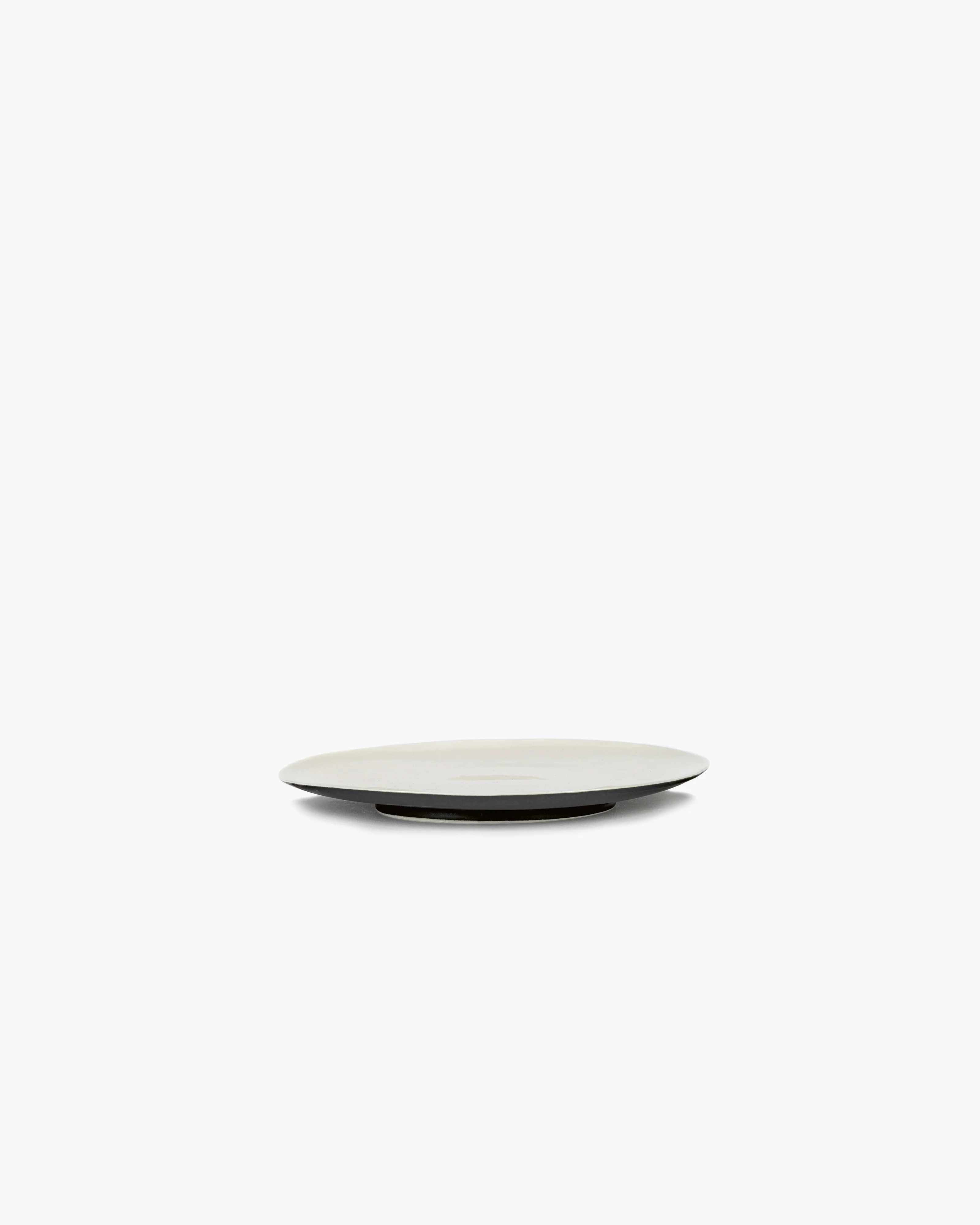 Breakfast plate black/off-white Ra