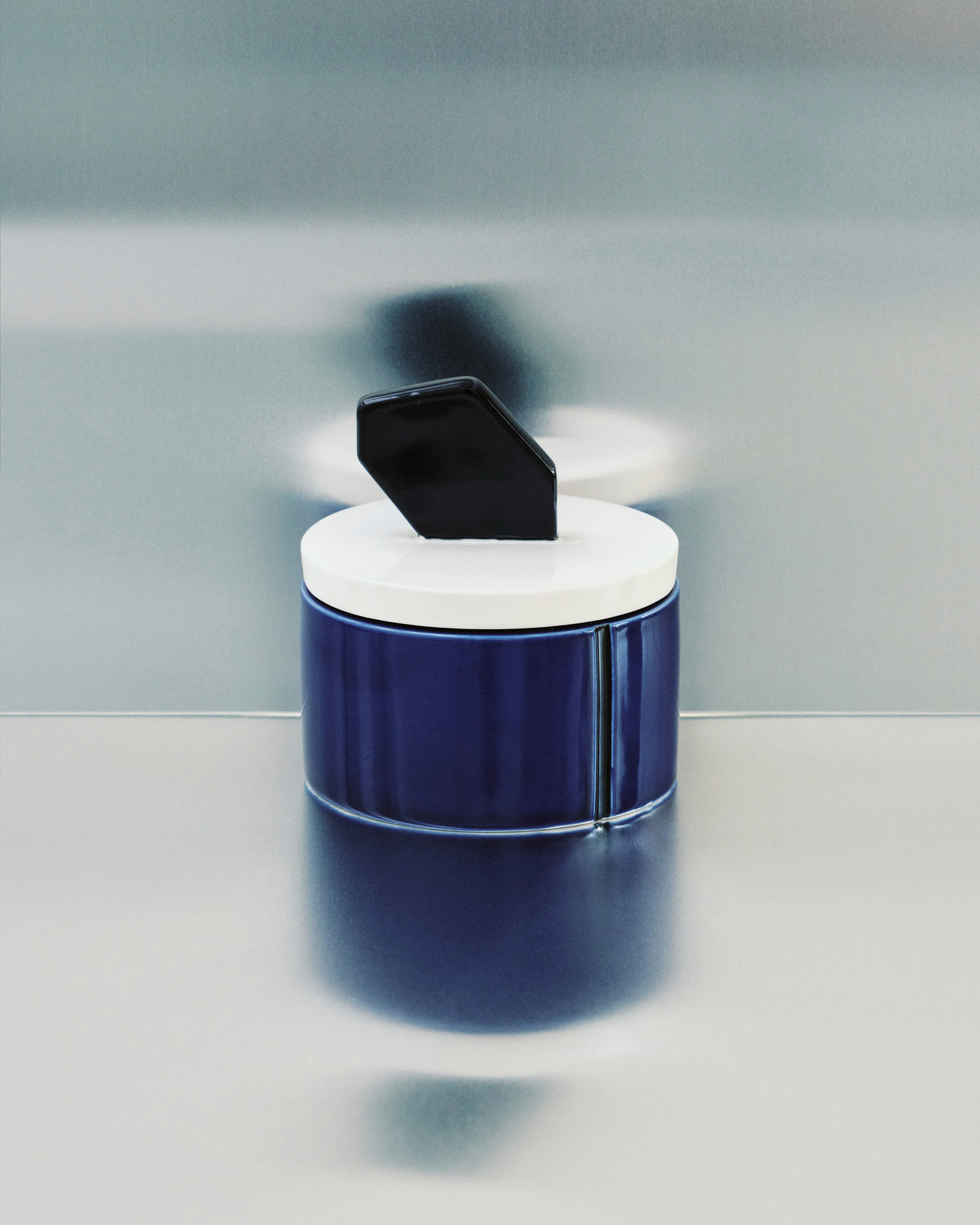 Scented candle M blue - black Candela 01 - Image 2
