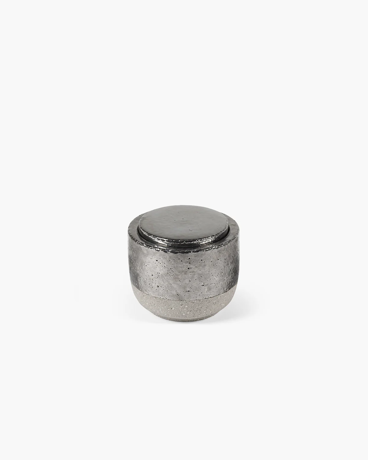Scented candle S silver Smoked Jasmine