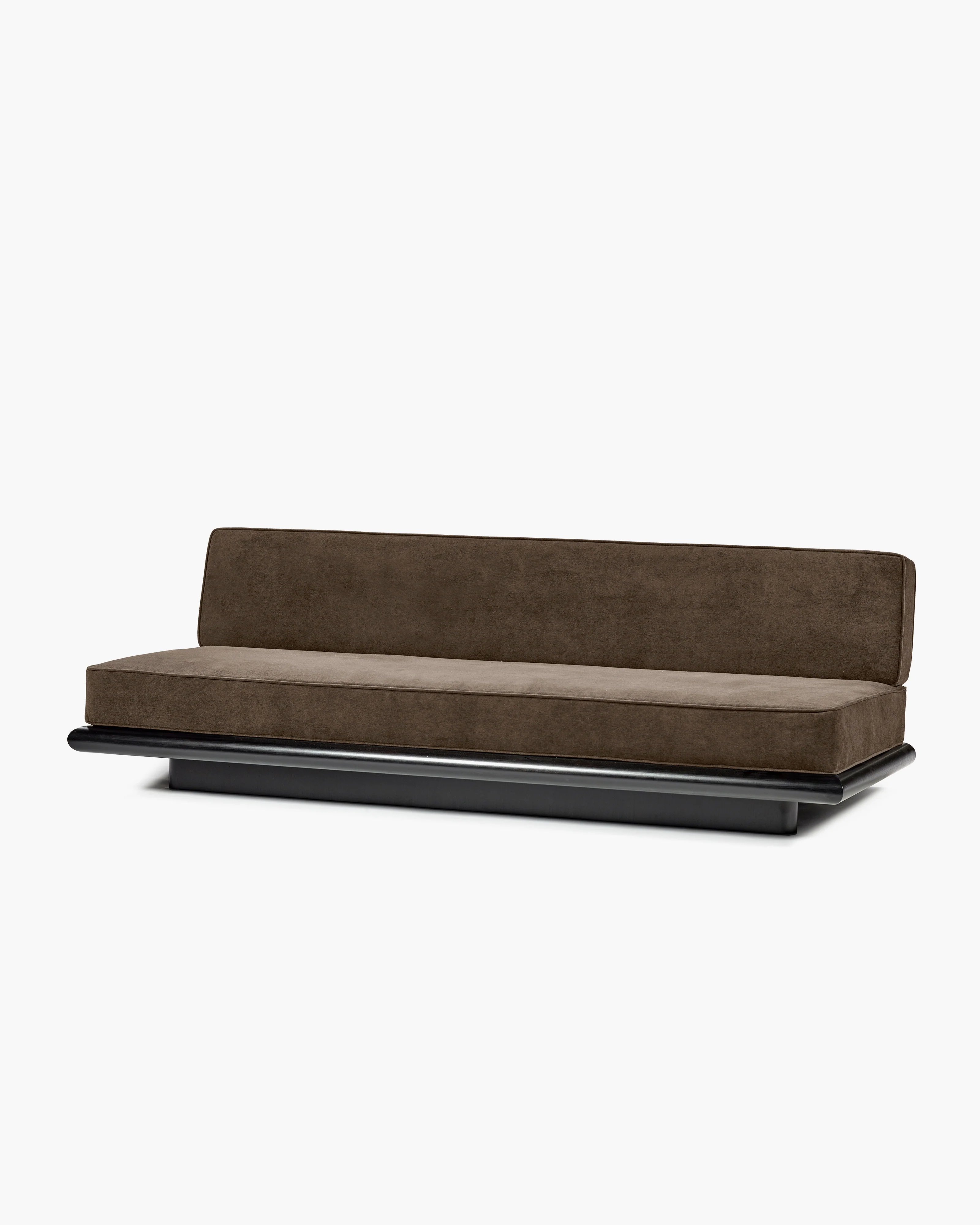 Sofa velvet teddy + frame tulipwood stained dark Ono 3