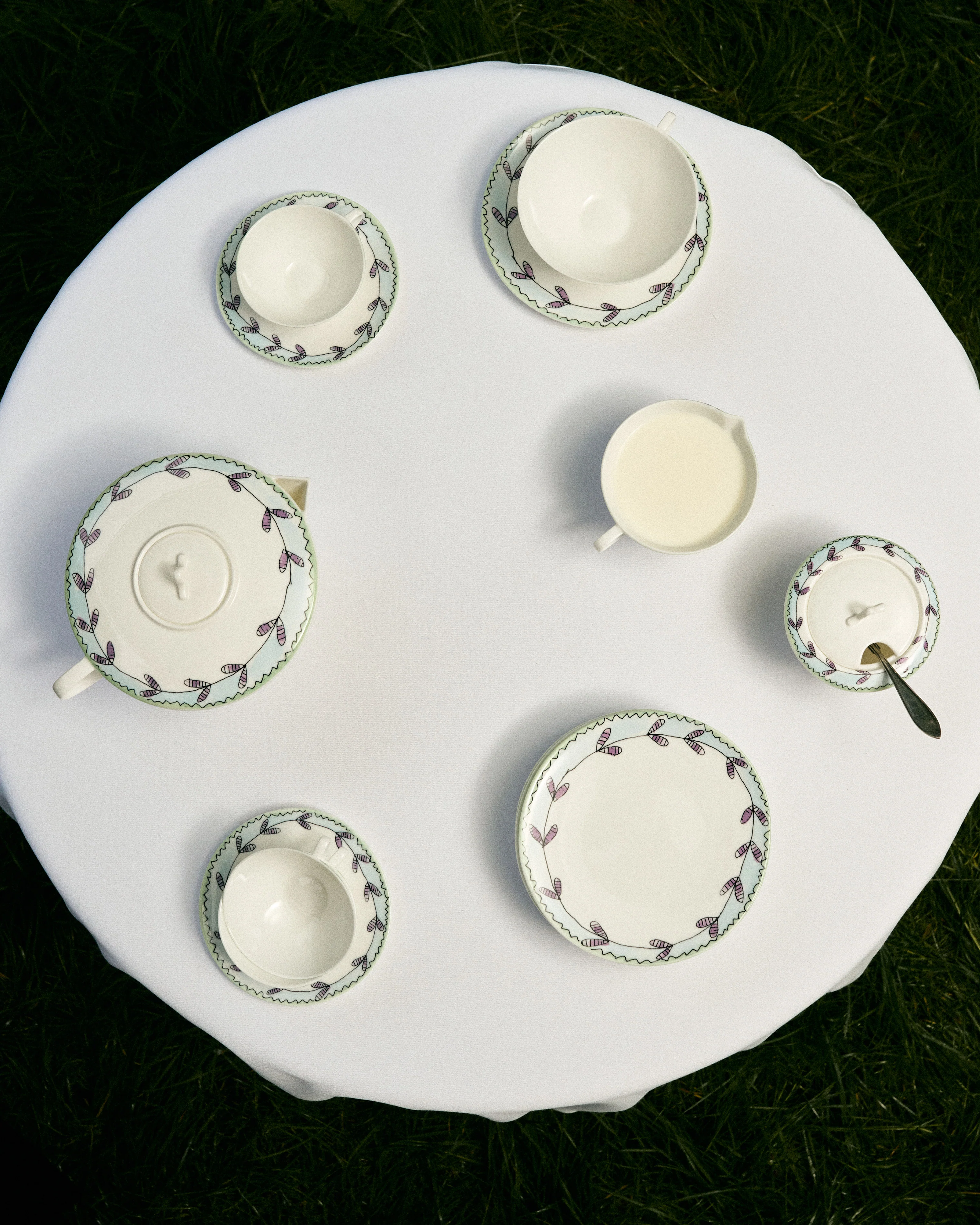 Sugar bowl Blossom milk Midnight Flowers - Image 2
