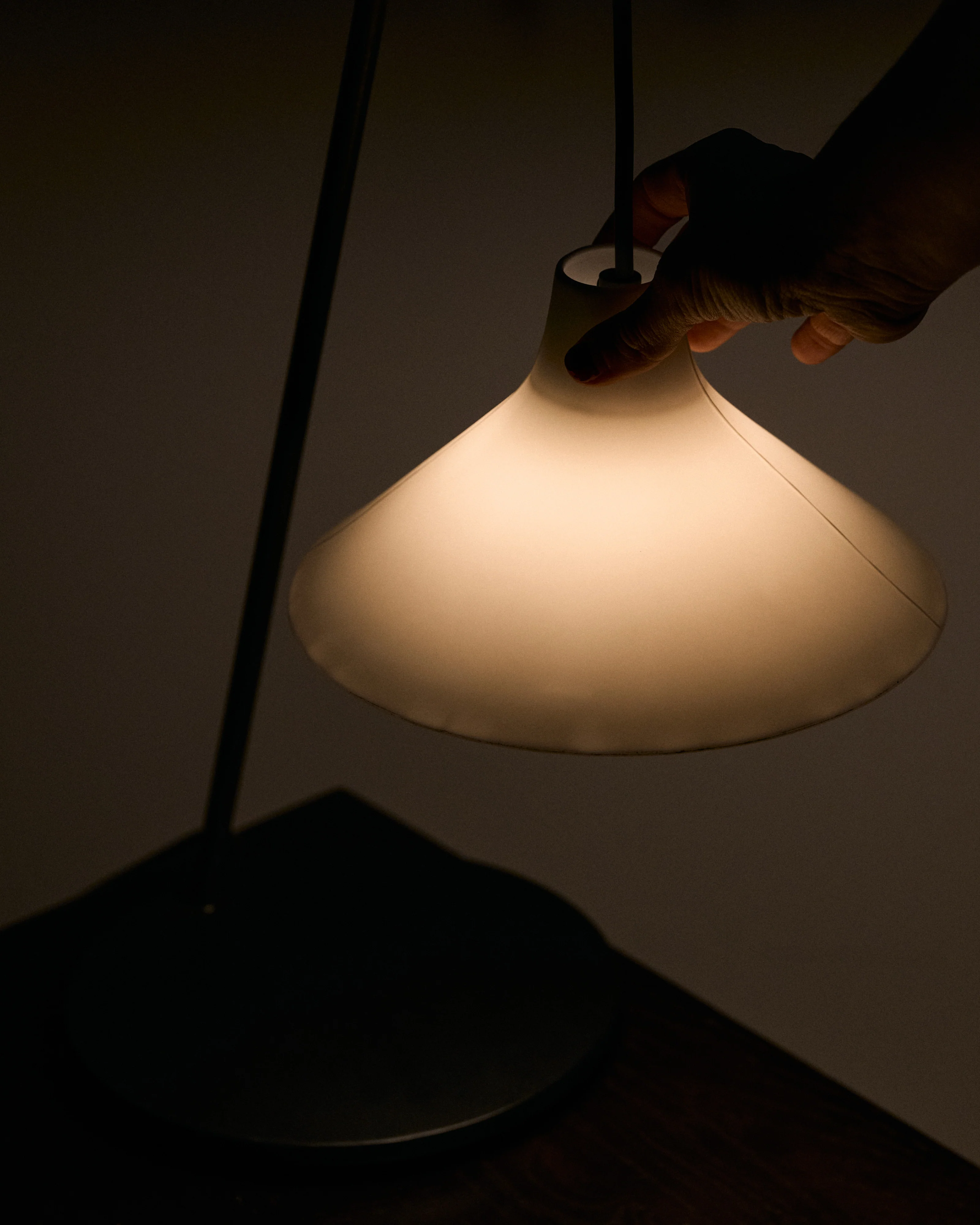 Table lamp white Seam - Image 3
