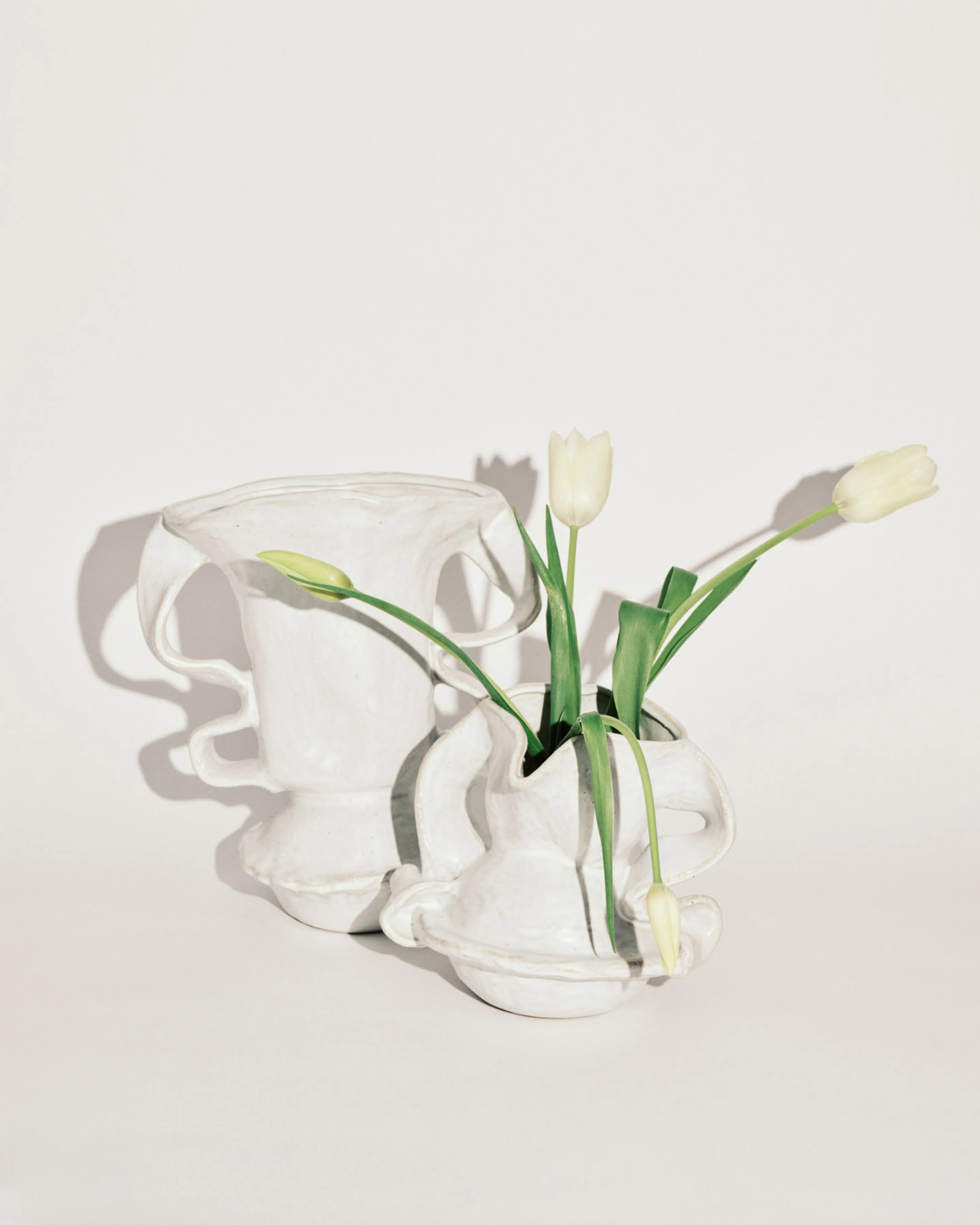 Vase 02 white Rosie - Image 2