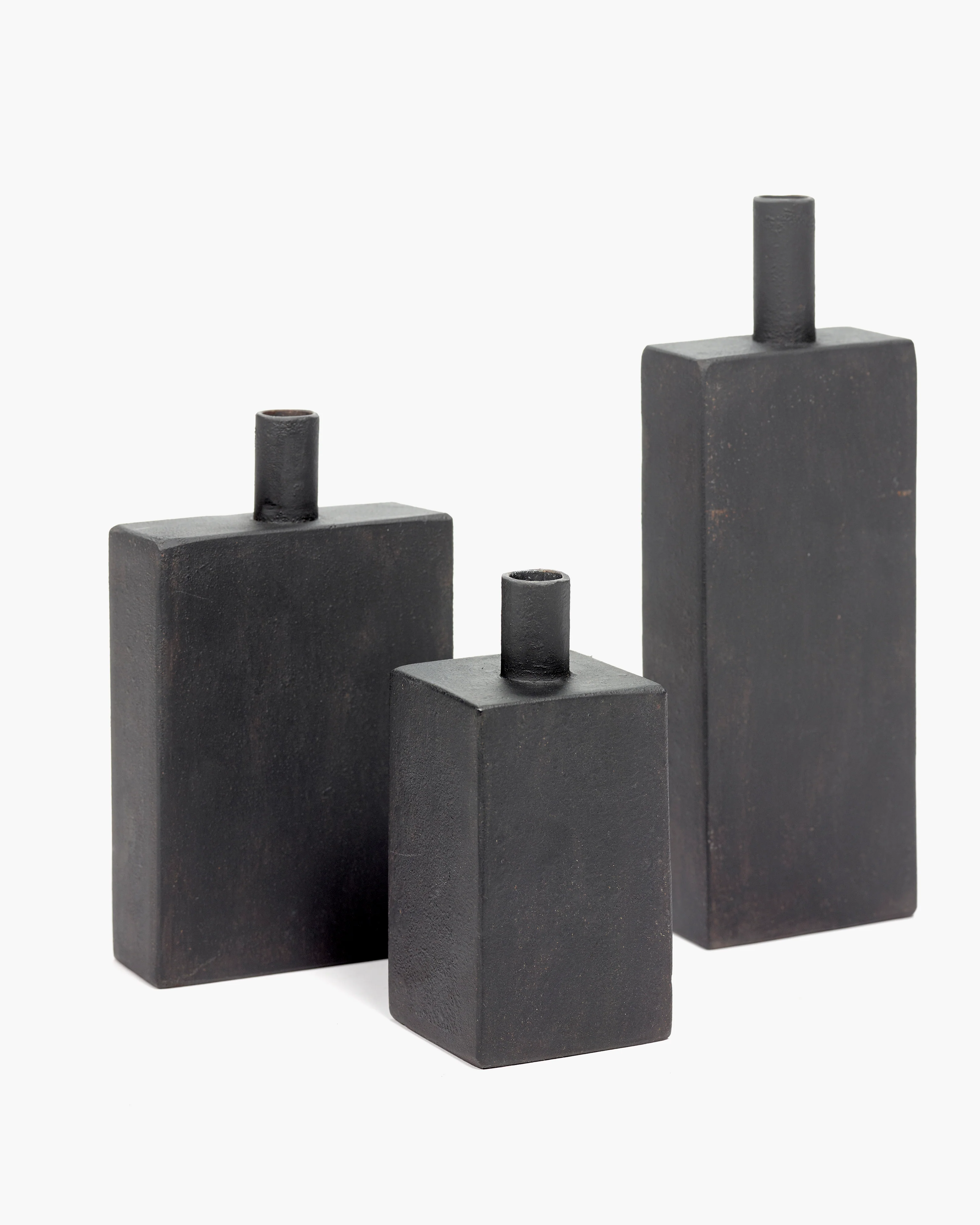 Vase M black Moro Metal Sculptures - Image 5